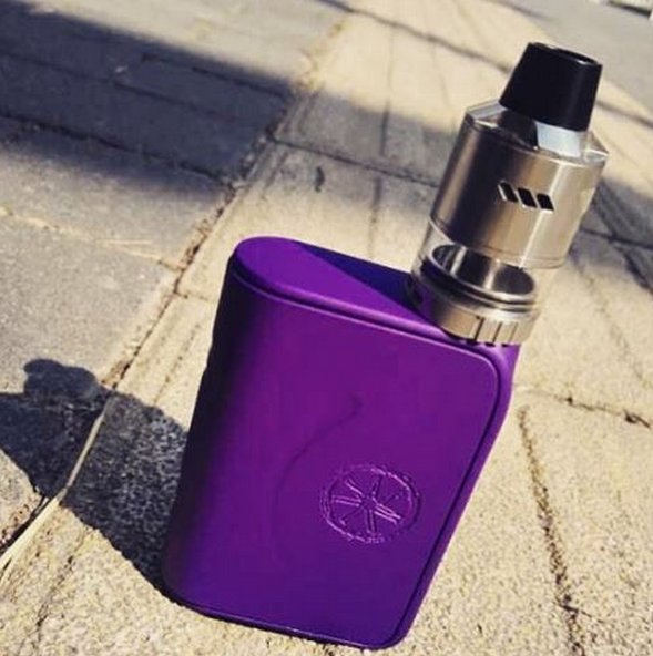 Nancy_Wang2013's tweet photo. Enjoy a nice weekend with a lovely baby, :)
#rda #tank #vape #vapelife #vapelyfe #vapeon #ecigarette #unicig https://t.co/QvsqRaQMLH