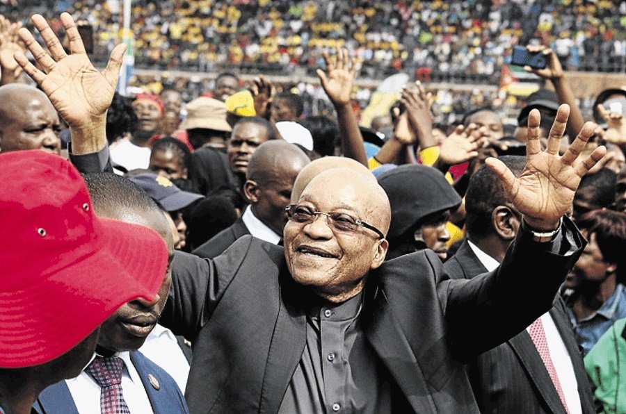 Sowetan1981's tweet image. ‘I’m not a thief but I know those who are stealing’‚ says Zuma. bit.ly/2g5y6mc