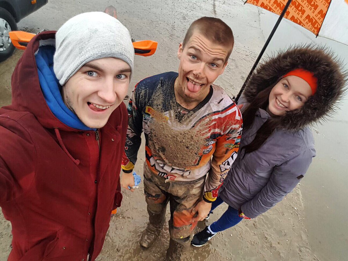 Had a really good time with these two last week. 👪❤️I'm gonna miss you guys.