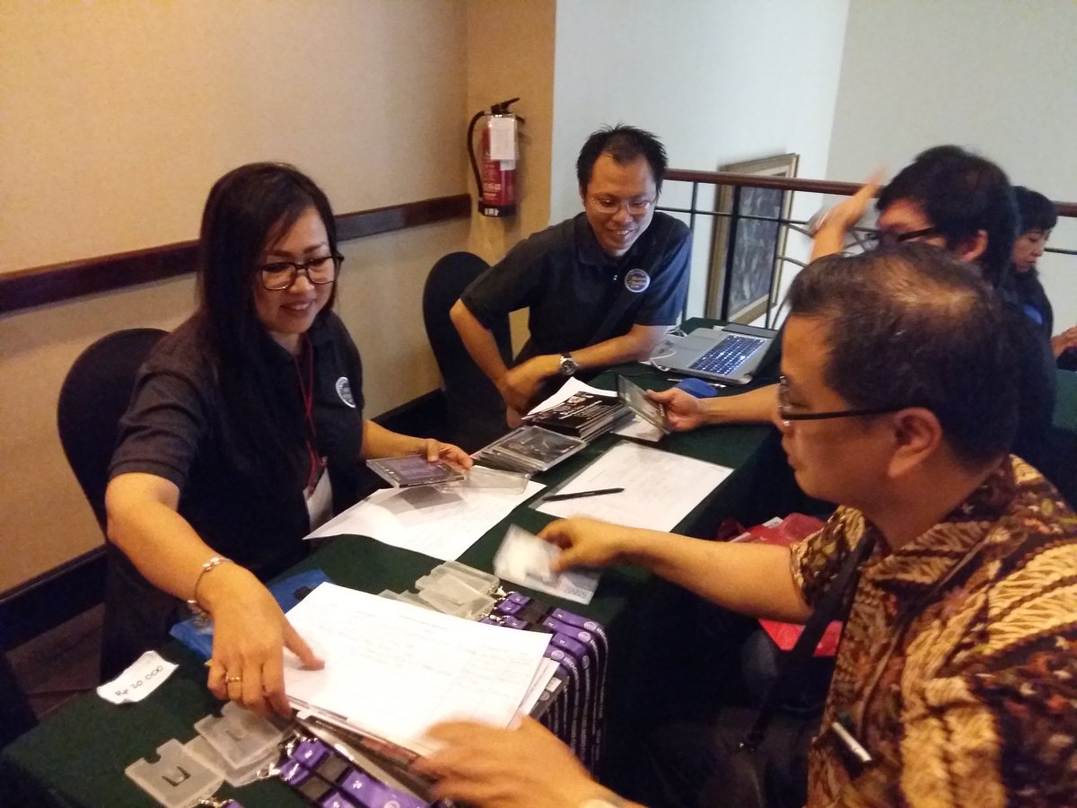 IHEAC_ID's tweet image. Di #IHEACshow 2016 bisa sekalian daftar jadi #IHEAC member. Benefitnya apa? Banyak dong.