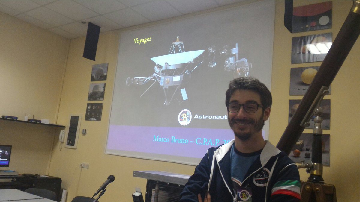 AstronautiCON tweet media