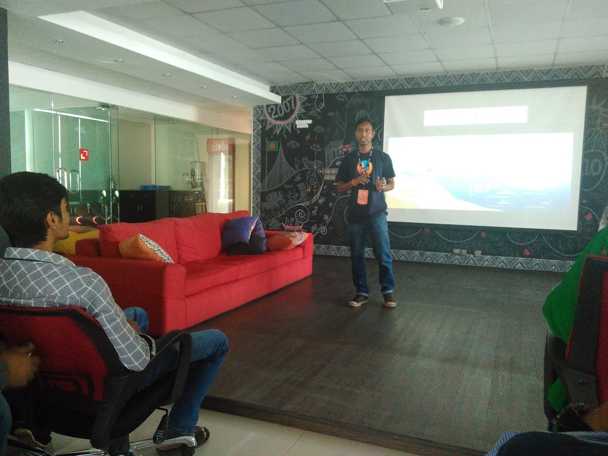 Salman_Desh's tweet image. #WebTechTalk; session &quot;Dark Web&quot; by @mozrobin @mozTechSpeakers @MozLearn