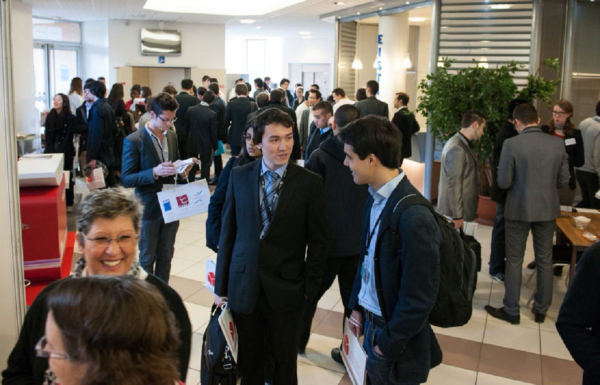 Keyrus_group's tweet photo. Forum #EISTI #ENSEA #SUPMECA
Le 24/11 à Cergy.
De nombreuses offres @Keyrus_group ;)
https://t.co/5Jdvgm9o3w
#KeyrusRecrute https://t.co/EwvNnOF0kk