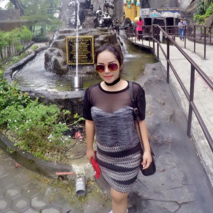gekayu's tweet photo. Come hangout with me > dibuka gak yaaaa... on #BIGOLIVE. https://t.co/2vS2Eh9eDH https://t.co/uW9mmjSZwK