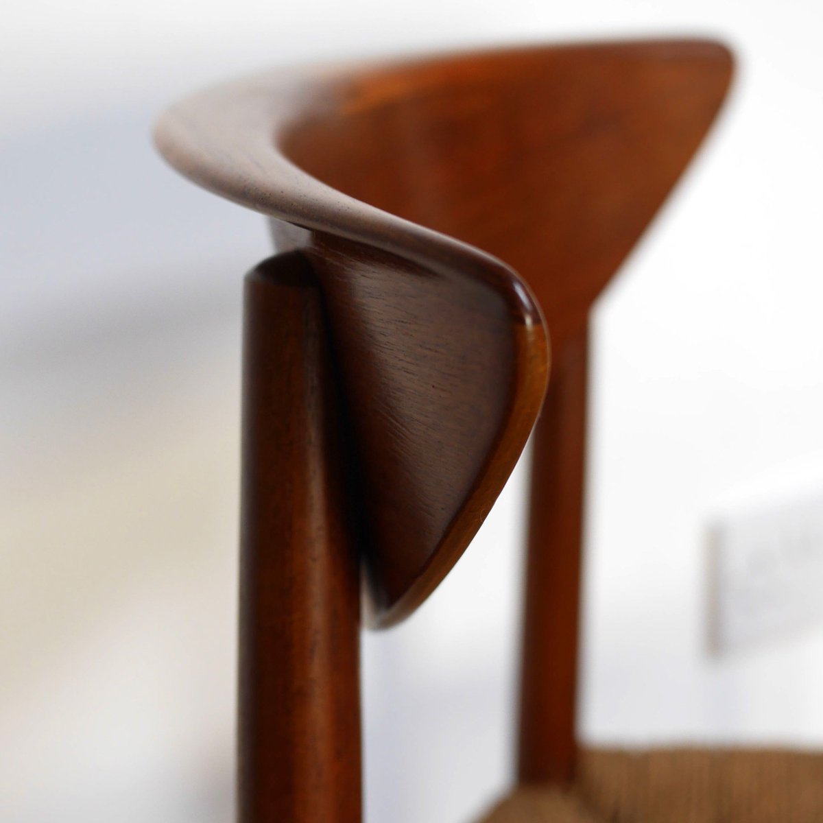 British_Modern's tweet photo. The devil really is in the detail.  See more of these in the lower hall at Dulwich @modernshows Sunday Nov 20 tixs https://t.co/a9rDpUGUb2 https://t.co/pTKOl0TqEK