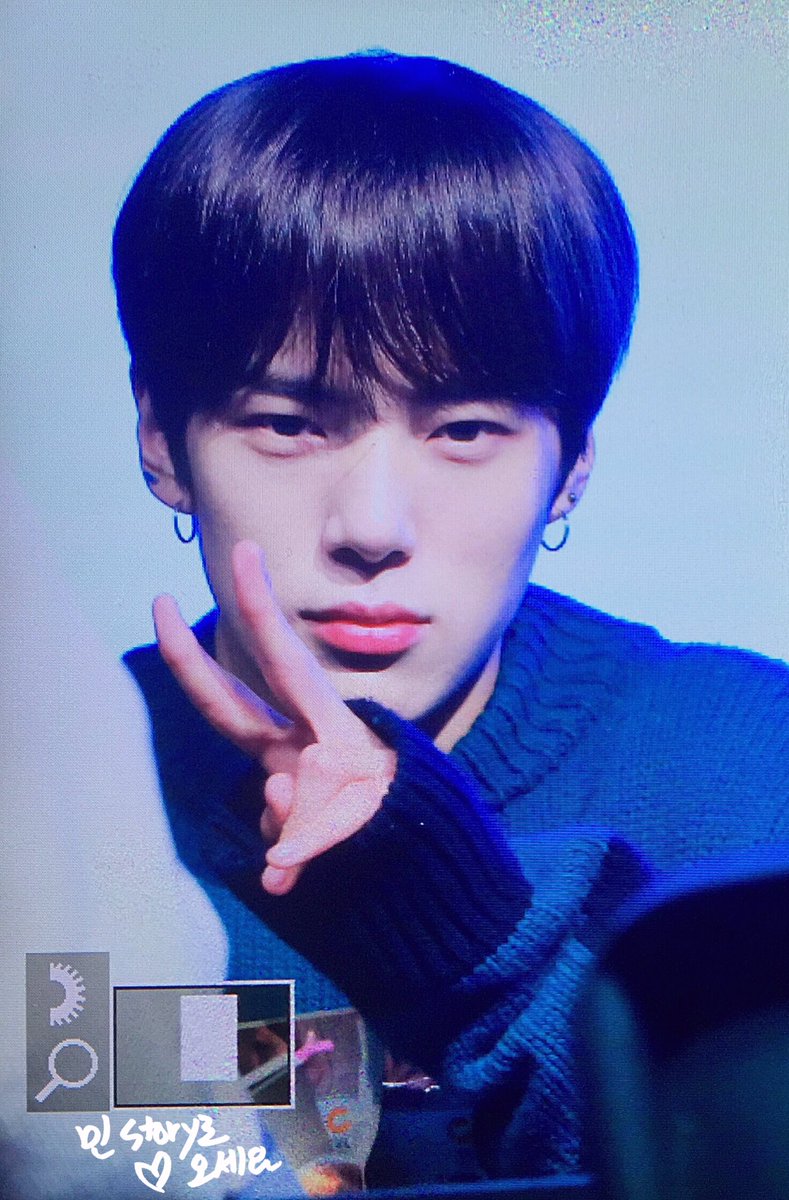 Minstory931103's tweet photo. 161119 대전 팬싸 🍁
#민혁 #몬스타엑스 #MINHYUK #MONSTA_X  @OfficialMonstaX https://t.co/ruzeqswWLt