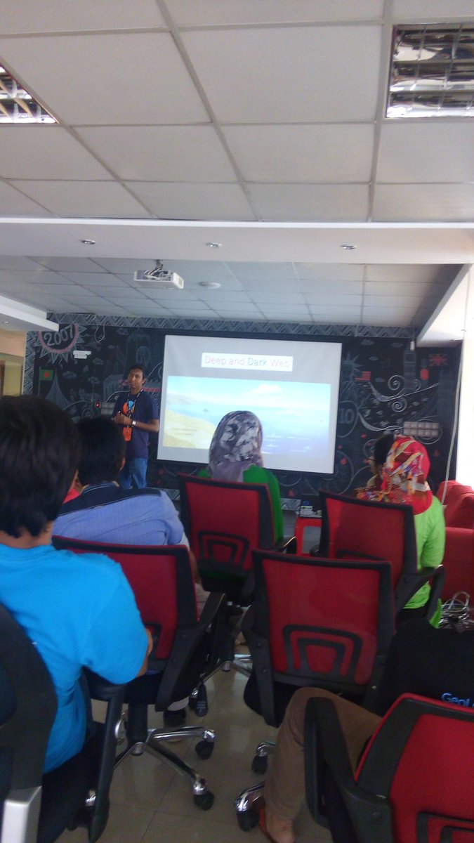 TahuraHimi's tweet image. #WebTechTalk
@mozTechSpeakers 
@MozLearn
@mozillaBD