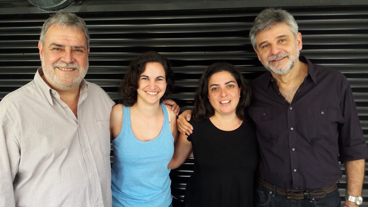 ¡Muchas gracias <a href="/PaoBarrientosOK/">Paola Barrientos</a> por haber sido #ParteDelAire en <a href="/AM750/">LA 750</a> junto a <a href="/FilmusDaniel/">Daniel Filmus</a> <a href="/DanielMiguez10/">Daniel Miguez</a> y <a href="/MarisuPapaleo/">Marisú Papaleo</a>!