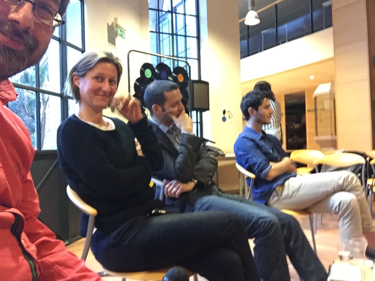 pablo_aiquel's tweet photo. Super table-ronde journalisme d'investigation. Merci @AuroreGorius @edperrin @Mat_Marty ! #FJSVichy https://t.co/g0IRGrwM2R