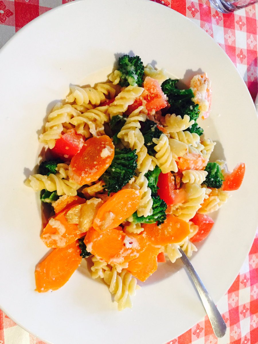 Pasta di giorno w veggies! Reserve your spot after the last <a href="/UMichFootball/">Michigan Football</a> game tonight