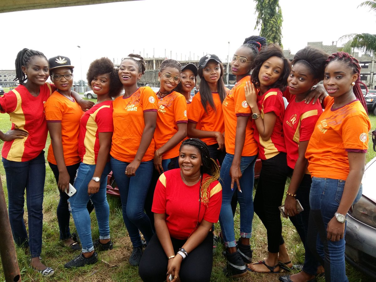 Devvonte's tweet image. De-Vonte had a gud time today at the field with the Nigerian Pabod Breweries as they kicked off their tournament at UST. PH. RIVERS STATE