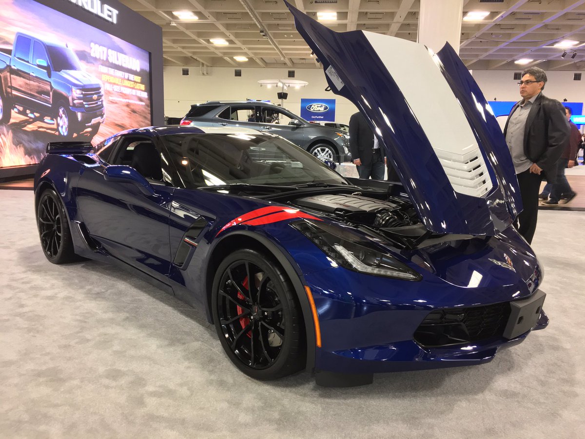 BarelyStreetabl's tweet photo. 2017 #CorvetteGS! Look at the meat! @SFAutoShow
#SFAutoShow #CorvetteGrandSport #GSCorvette #2017Corvette #2017GrandSport @chevrolet https://t.co/YafWTW4S0H