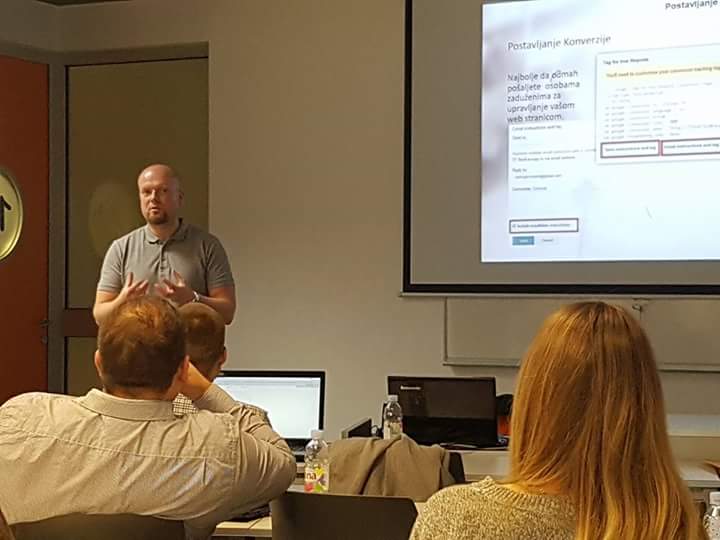 <a href="/DCernoga/">Davorin Cernoga</a> drzi predavanje na PPC akademiji