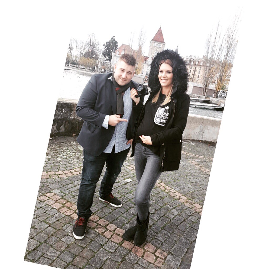 Téléchargement gratuit Images Amelie Neten On Twitter Restez Connectes Bientot Nouvelle Video le plus cool par