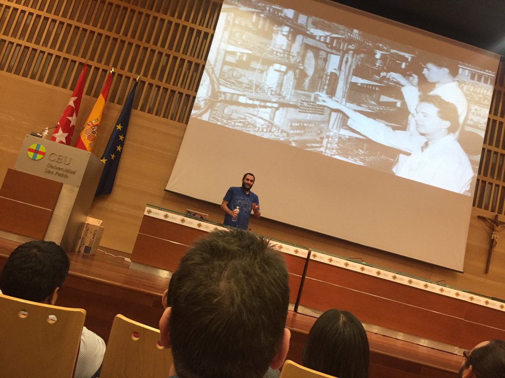 david_bonilla's tweet image. “No dogmas. No assumptions” ~ @flipper83  #codemotion2016