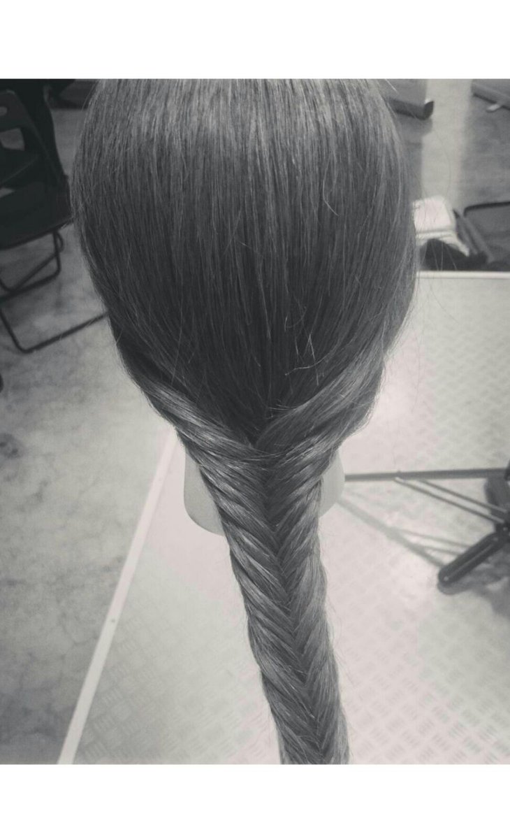 M_salons's tweet photo. Zoe practicing her fish tail braids! party season is upon us! #msalon https://t.co/TTiYxyHUnM