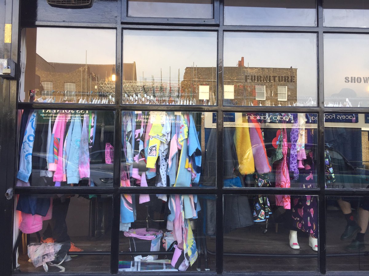 TypicalFreaks's tweet image. Sample sale open now! Come see us💗😁