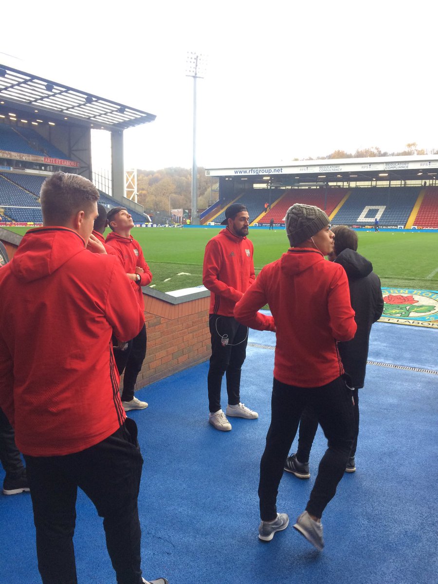 BrentfordFC's tweet photo. Our players have arrived. #BEESVBRFC https://t.co/RfvpXLMvuG