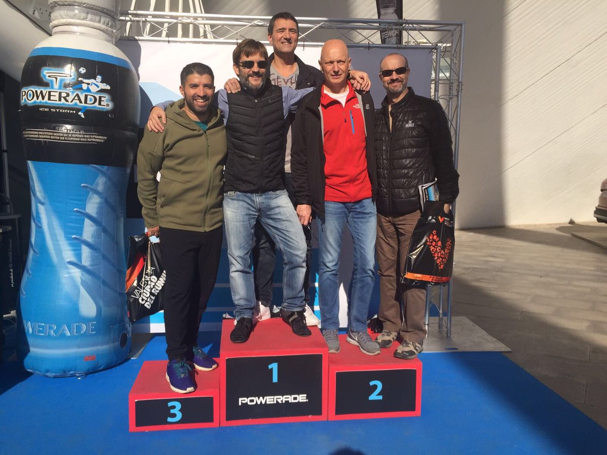 Los <a href="/CastiCaceresRC/">Castillejo&CaceresRC</a> ya estan en el podium del <a href="/maratonvalencia/">Maratón Valencia</a> Estamos que lo petamos!!!!