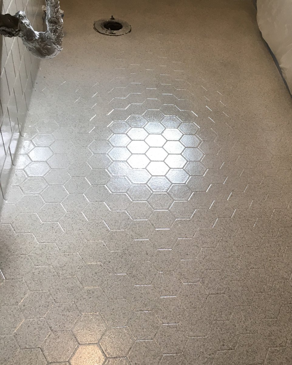 MiraclemethodGA's tweet image. These homeowners like the new colors of their dated tile floors. Give us a call for a free estimate. 706-813-4338