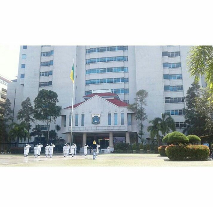 PASKIBRA SMKN 33 JKT tweet media