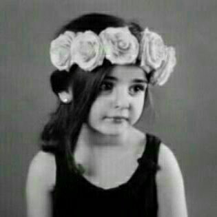 roooro050's tweet image. خسرت وآحد في حيآتي وتألمت
وعرفت إني دآيم أبقى لـ حآلي

غآبوآ عن عيوني كثير وتعلمت
إن آلزمن مآ يآخذ إلا آلغوآلي