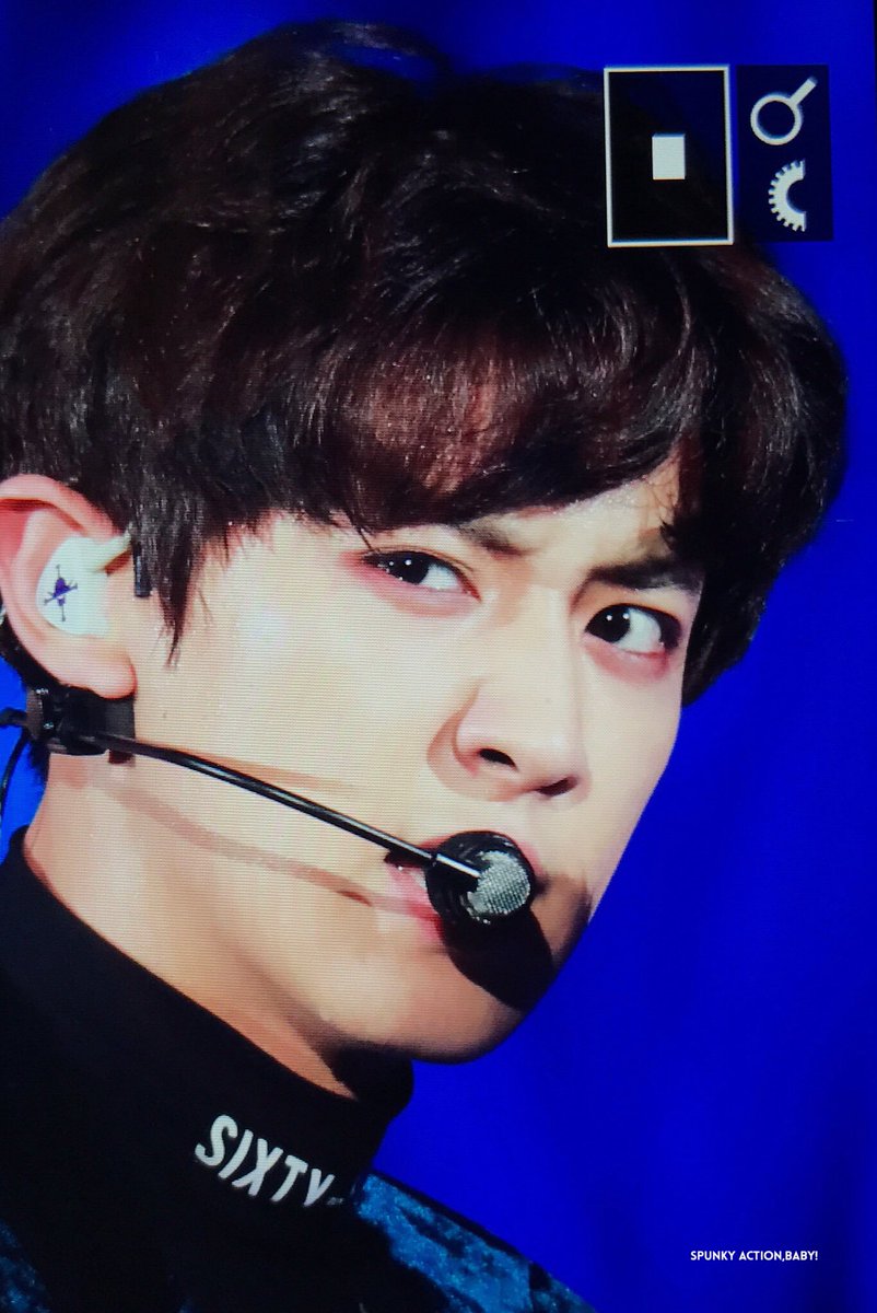 chanyeolit's tweet photo. 161119 MMA 찬열 / 아악아아규ㅠㅠㅠㅠㅠㅠ 찬열아ㅠㅠㅠ뉴ㅠㅠㅜㅜ https://t.co/9Ui6glXeQb