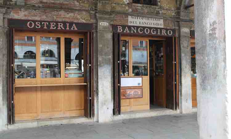 ilPastellatore's tweet photo. Osteria Bancogiro #Venezia #venice #Veneto #restaurants #ristorante.Vicino al  #ponterialto menu di #carne e #pesce #bacaro #cicheti https://t.co/xalT7kIWkj