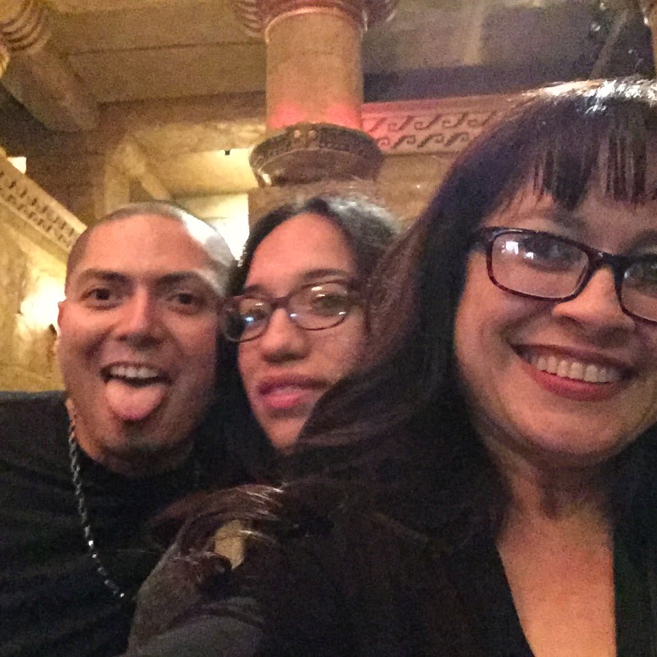Valerie_Romo's tweet photo. Had tons of fun last night & meet @ViejaPastrano11 @TitoPastrano #BMS5 @TheAztecTheatre https://t.co/Lwu6cdonxx