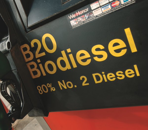 ALACleanAir's tweet photo. In order to be classified as #biodiesel, all fuel must meet strict ASTM quality &amp; engine performance standards. https://t.co/LZcZYY0Crx