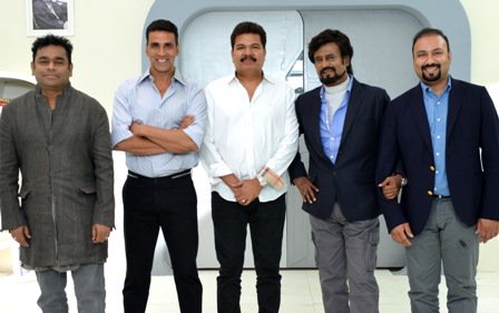 dearshakthi's tweet photo. Exciting 2POINT0 FIRST LOOK TOMORROW @akshaykumar @superstarrajini & @shankarshanmugh Are Coming With Storm !! #2point0FLTomorrow #2Point0 https://t.co/Gimz3z3dPK