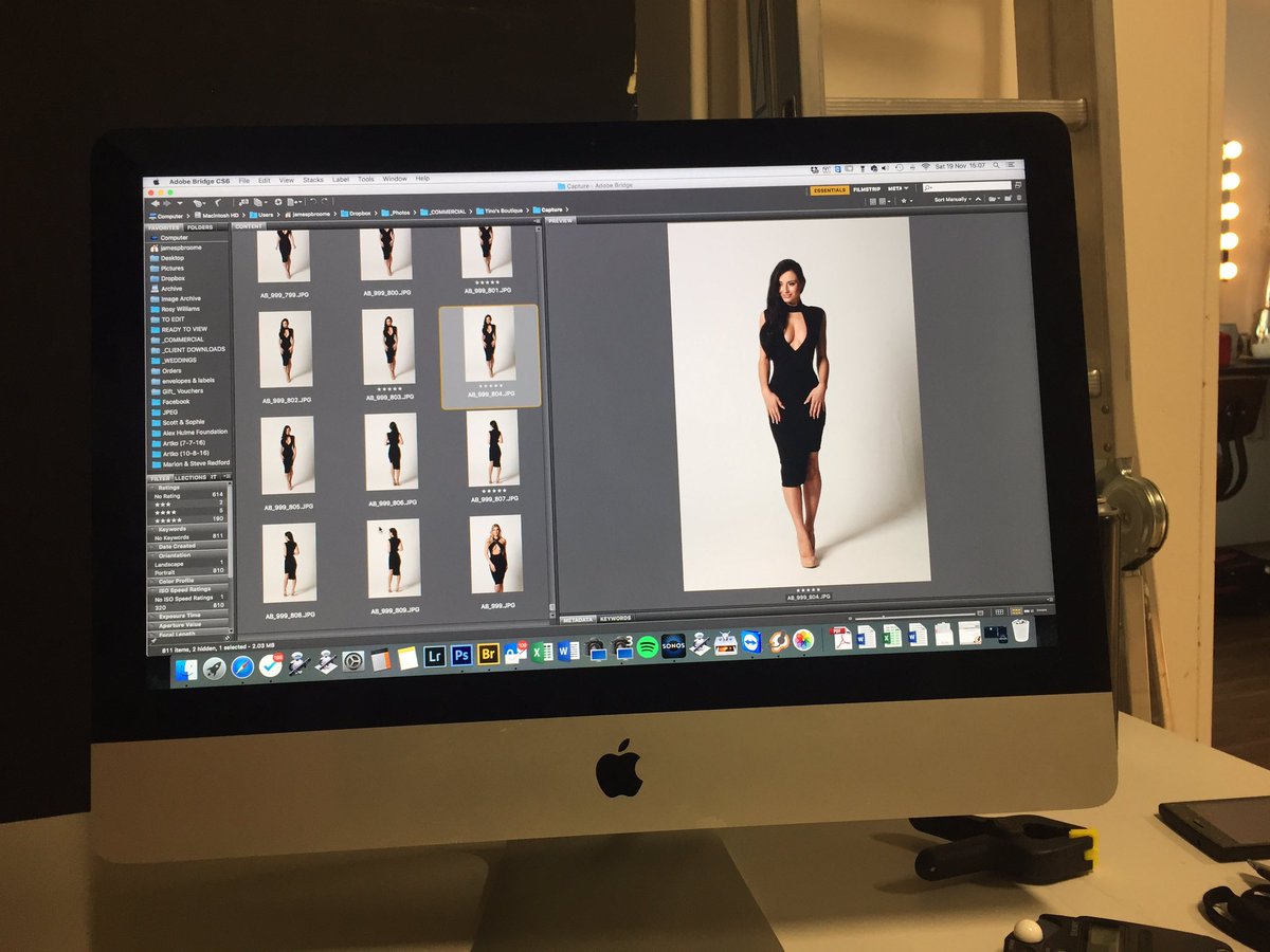 Tinos_Boutique's tweet photo. 💞 Behind the scenes shots of today's shoot 💞#nofilterneeded #nemesismodels #tinosboutique #onset #newcollection2016 #bandagedress https://t.co/2d56Dj2kja