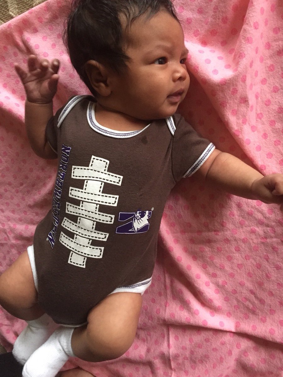 FamilyMan_Joe43's tweet photo. Her outfit may barely fit, but she's ready for game day. #ScarletteElise #MotivatedFather #ProudPapa #B1GCats https://t.co/c0aSX5neQh