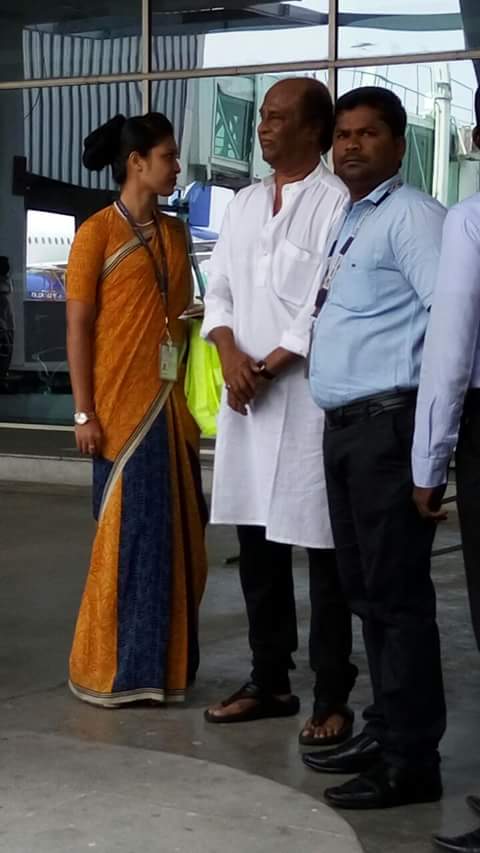 Kuttyasokan's tweet photo. #Superstar #Rajinikanth leaving for #Mumbai from #Chennai for #2Point0Firstlook launch!
#2point0 #2point0FLTomorrow https://t.co/H2ye9BRbnS