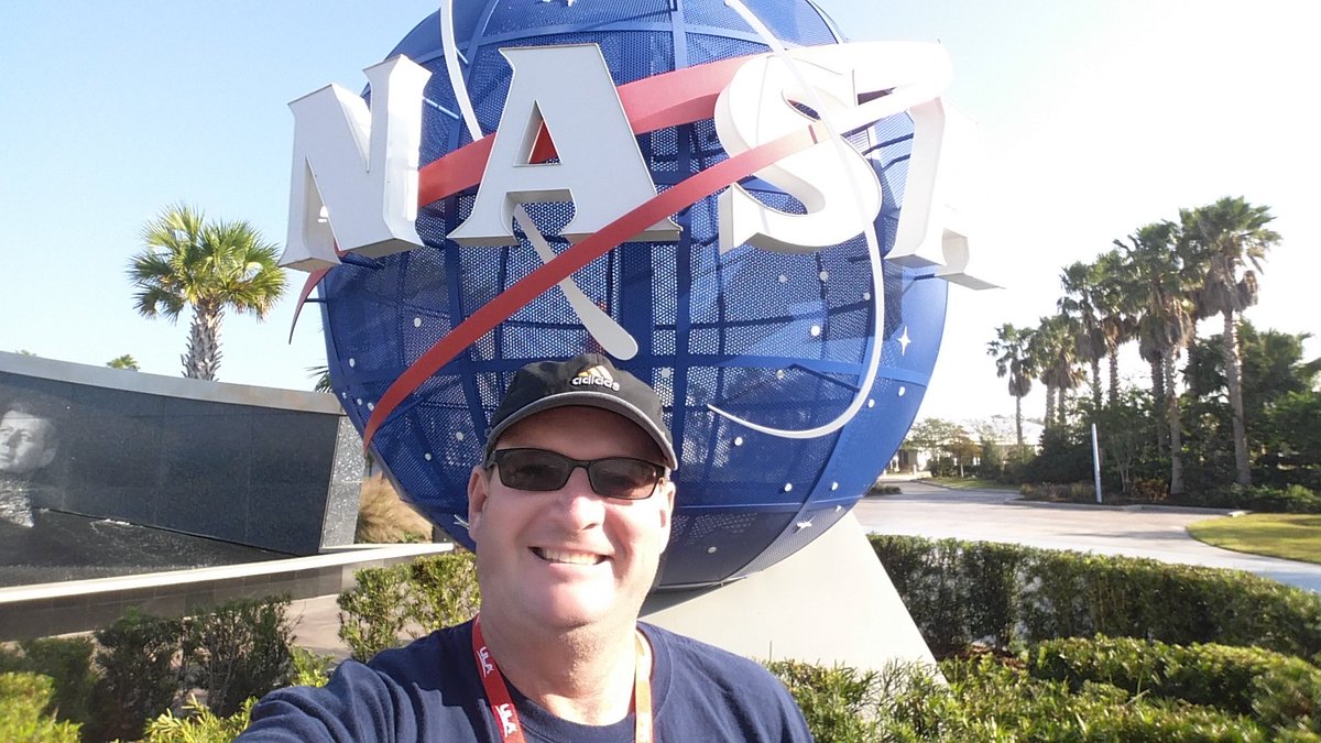ToddLaVogue's tweet image. This my DisneyWorld!! #geekoverload @nasa @NASASocial @NASAKennedy