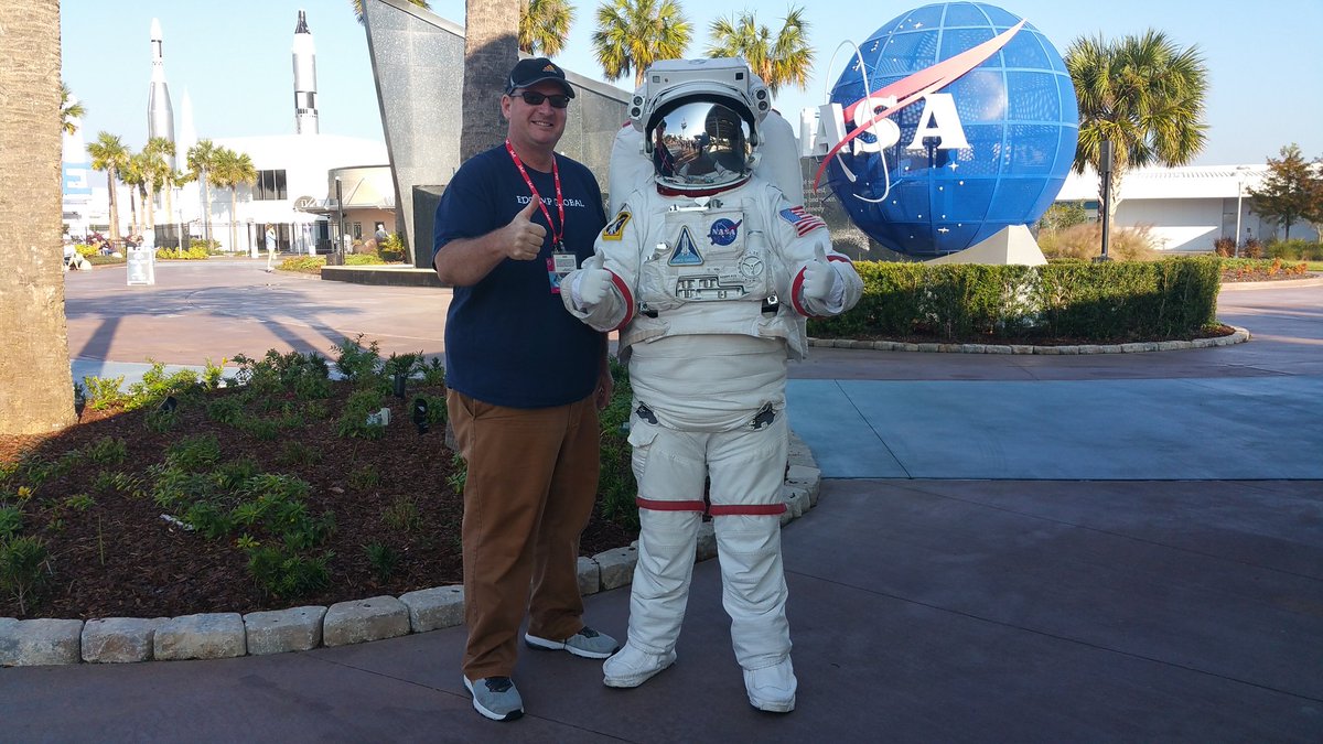 ToddLaVogue's tweet image. This my DisneyWorld!! #geekoverload @nasa @NASASocial @NASAKennedy