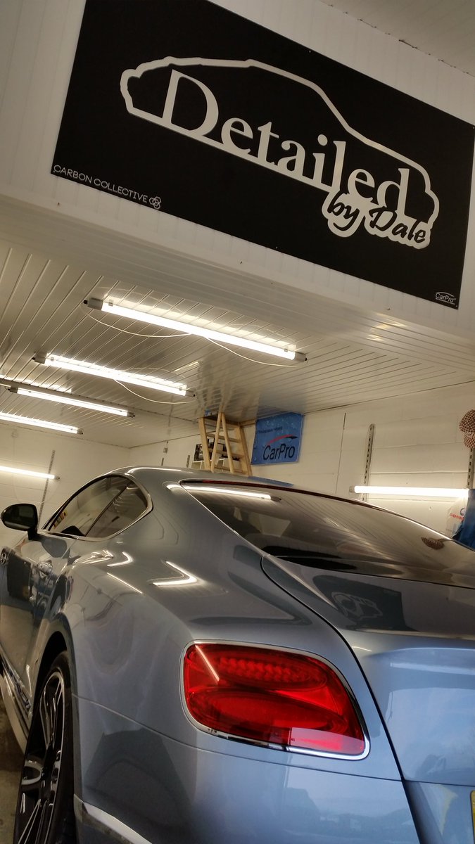 DetailedbyDale1's tweet photo. Today .. Bentley V8S. #Bentley #V8S #detailing #cars #DetailedbyDale https://t.co/pvojkulhDk