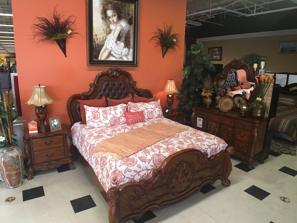 Galerias La Estrella On Twitter Want Traditional Bed Sets Come