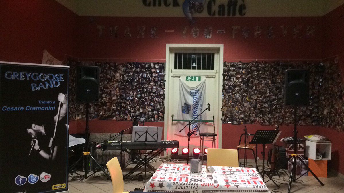 FLissons's tweet photo. @CremoniniCesare tutto pronto per il tuo tributo al Click caffè di Biella!!
Ti aspettiamo presto sei un grande! https://t.co/unt2YIJNlN