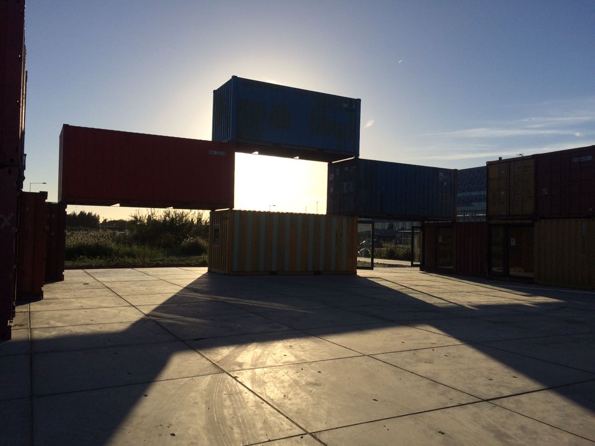 RealStartUpCity's tweet photo. #AMSTERDEN organiser PM Heilmann visited recently-opened #Startup Village @AdamSciencePark, inspired by @PopBrixton https://t.co/4gTBCacsH1 https://t.co/6Ma5VrcB1E