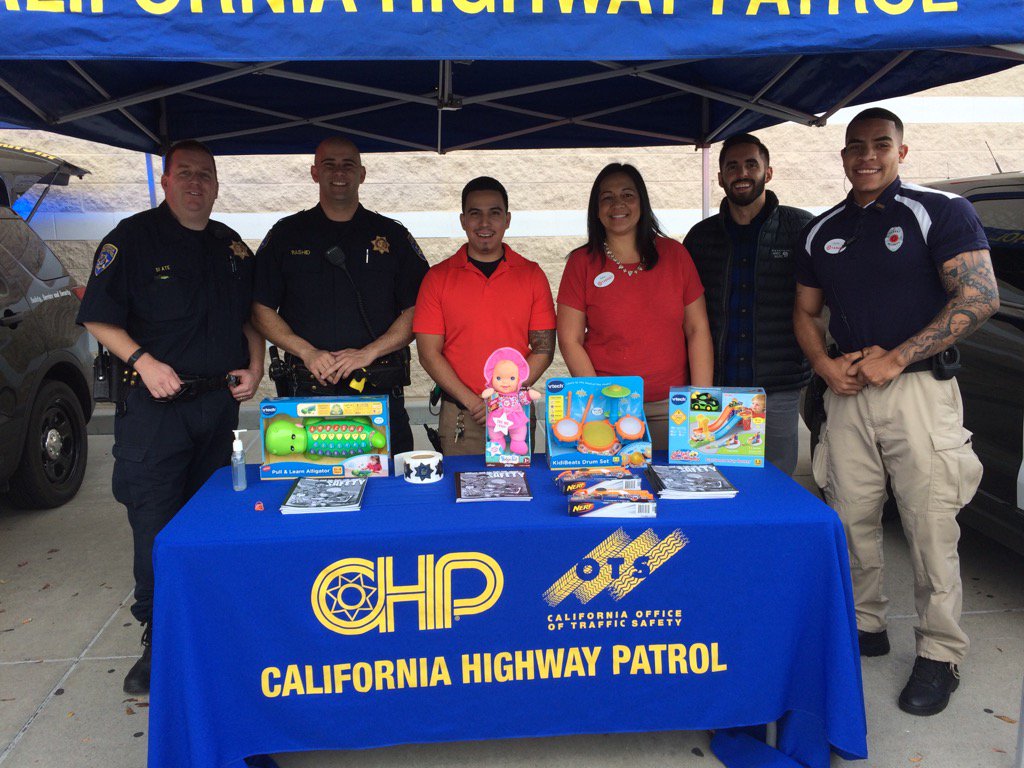 noralauti's tweet photo. Toy Drive partnership with CHP #T0738 #TargetGiving #WeAreTarget @angel_yanke @Eustolio @ktmhill01 https://t.co/uZHrJHJ4Sd