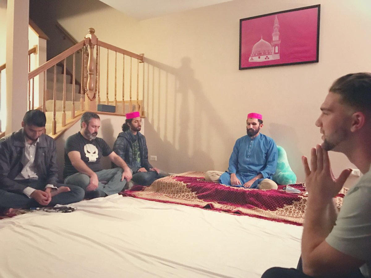 moby_bgchicago's tweet photo. Sufi Zikr Meditation tonight in Roselle, IL @ 9pm. #zikr #meditation #sufi #chicago #unityindiversity #soul https://t.co/MQw9RRLjON