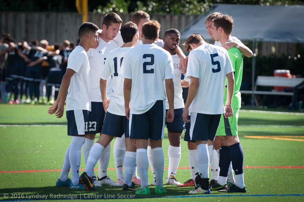 MenloMSOC's tweet photo. Game day!  The Oaks are set to play @Corban_U_Soccer today at 1pm!  Florida on the line. Go Oaks! https://t.co/yucFQgzJjL