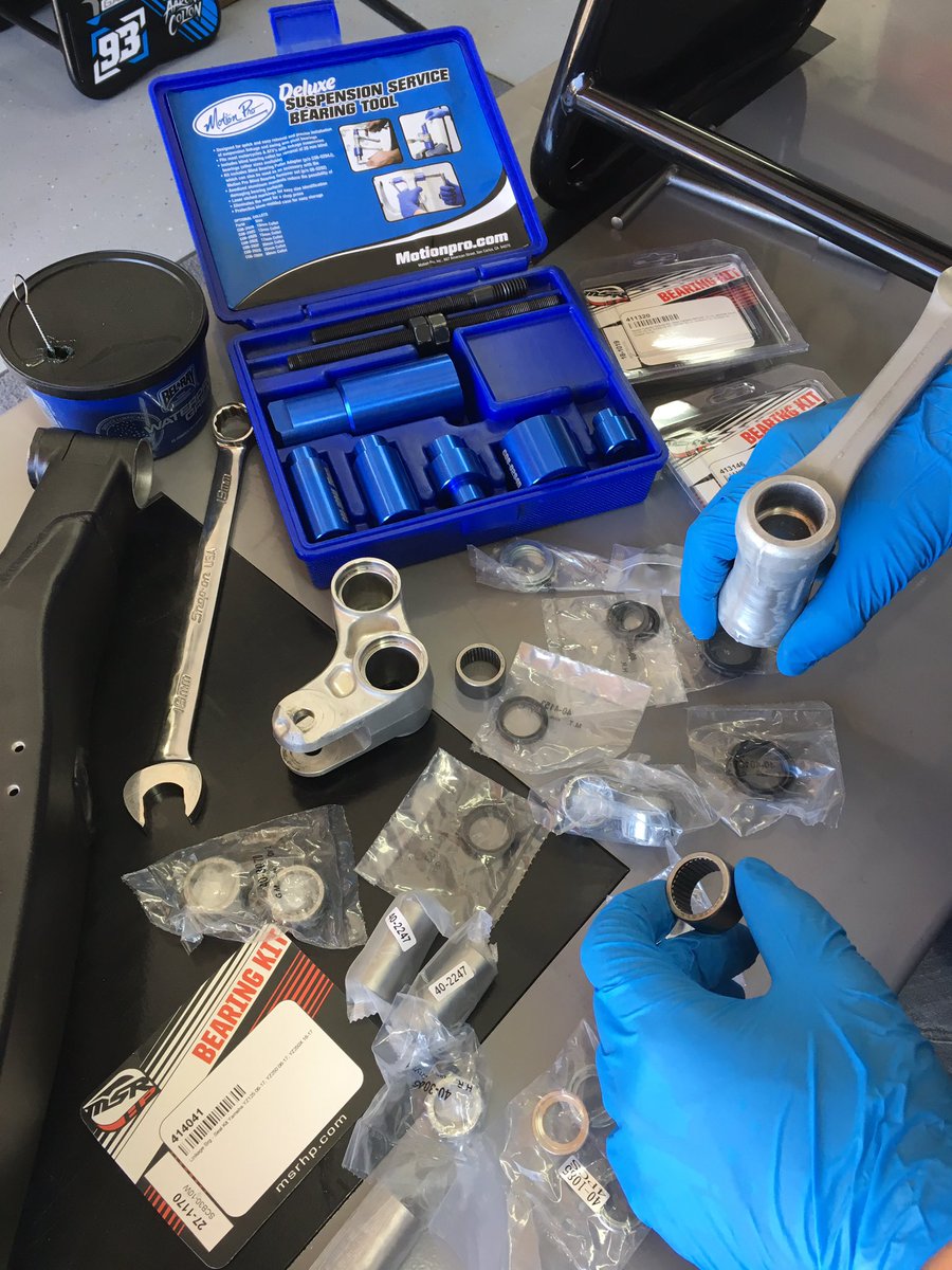 AaronColton's tweet photo. A huge thank you to @msr_hardparts and @motionpro for making my Saturday workflow a breeze. #Project2Stroke #Garage93DiY #DayintheDirt https://t.co/dairRlqgzh