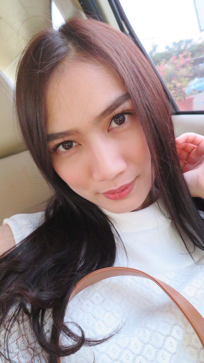 MelodyLaksani's tweet photo. Sudah Hari Minggu, sampai bertemu. Jadikan hari ini seru, jangan sendu! https://t.co/P1Mw60cA5P
