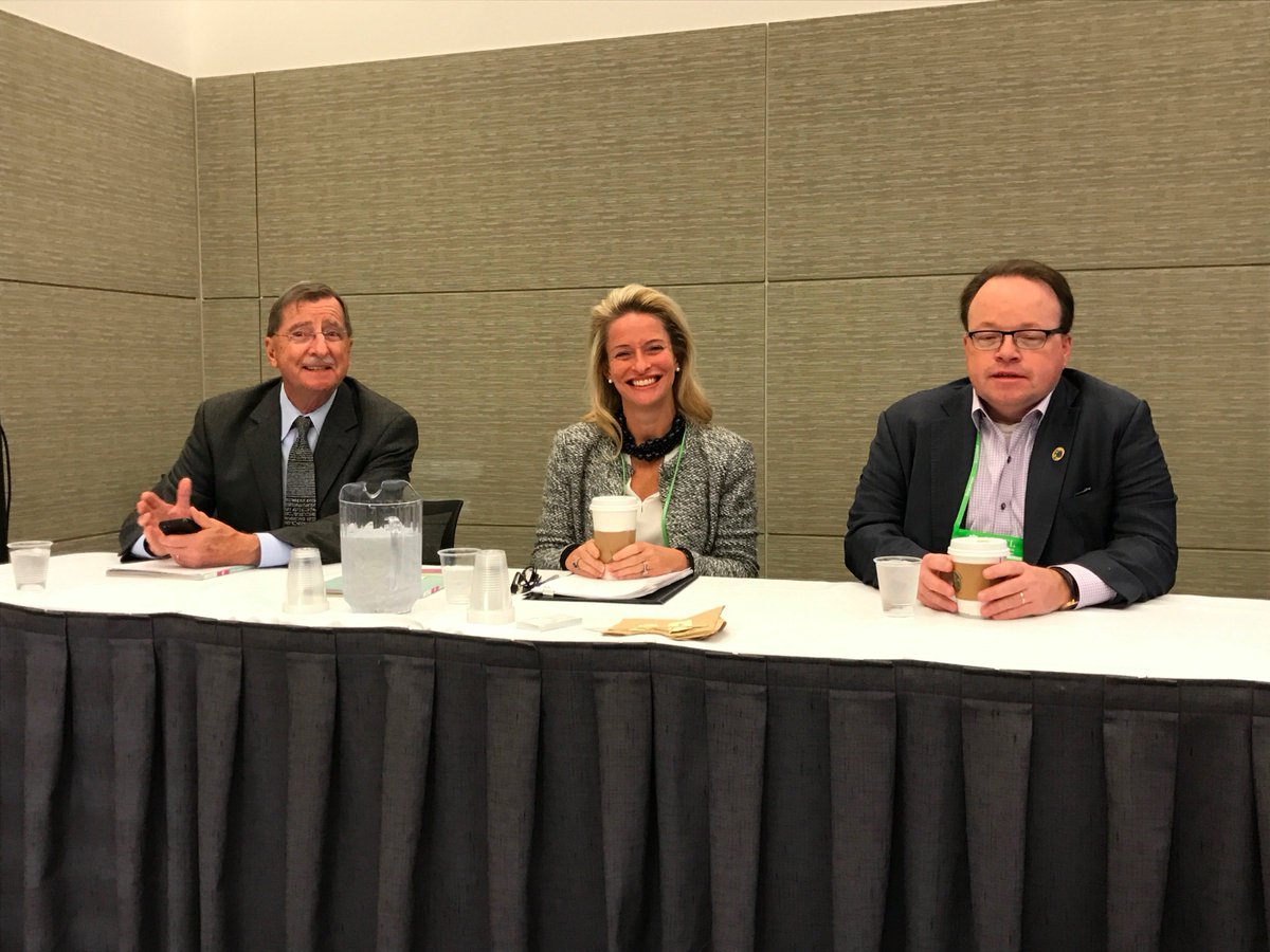 GPS_Jobs's tweet photo. @GPS_Jobs Founders &amp; @JNCLInfo ED quote studies &amp; hiring trends at #ACTFL2016 to show LANGUAGE IS a differentiator in Employment @actfl https://t.co/YpQdNXRtHa