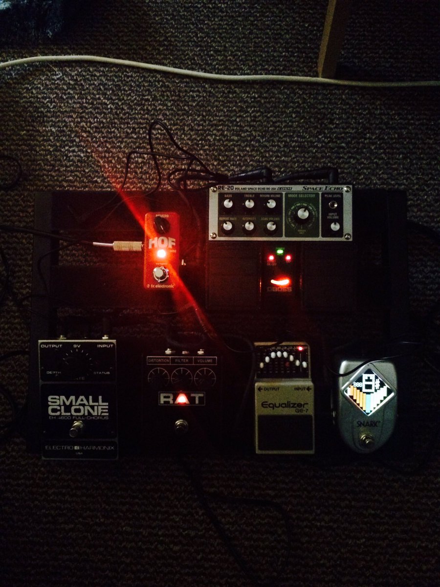 Making noises and new songs ✌️