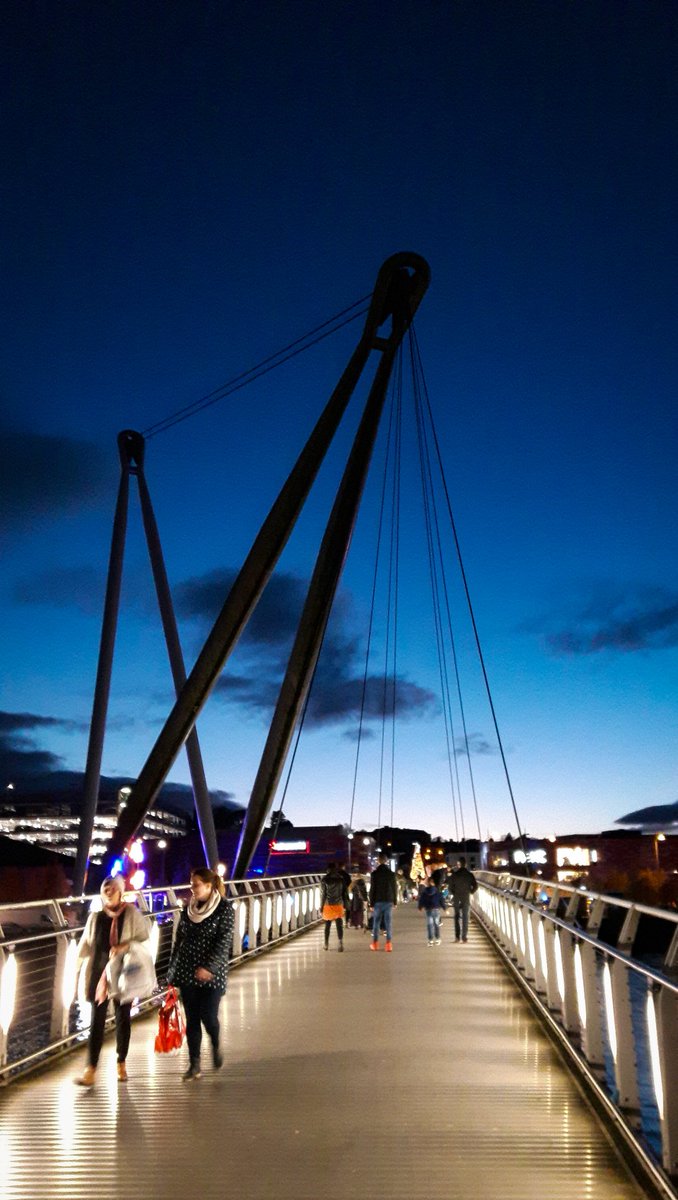 First of last week's #mobilephoneimage features a #NewportatNight shot of the footbridge taken last Saturday