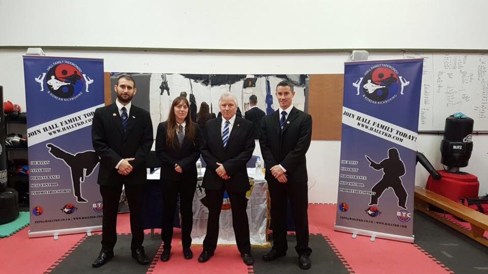 breakmasteruk's tweet image. #taekwondo hall family tkd grading with Master Harrison and Mr &amp;amp; Mrs Hall and Mr Tizick first test for the BM-50....