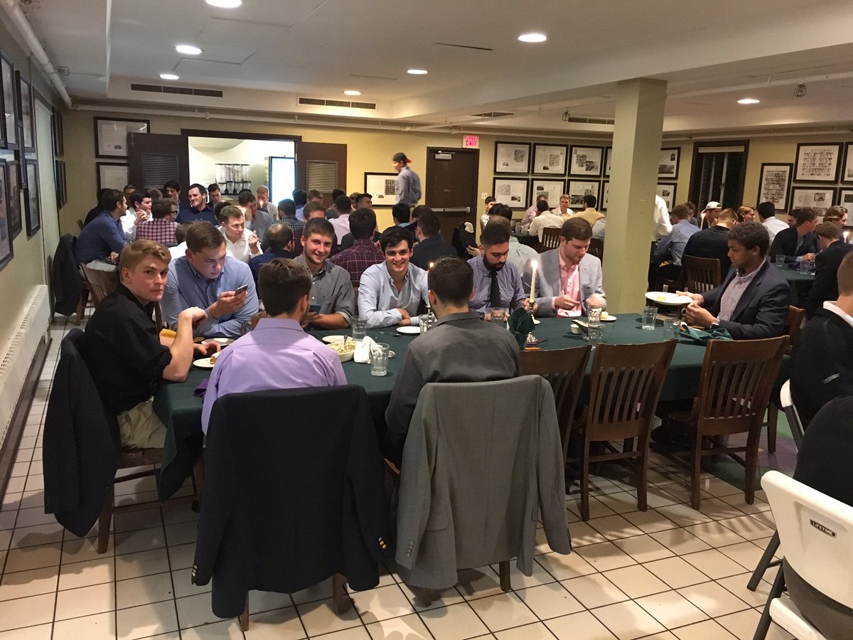 ButlerLXA's tweet photo. This Thursday, our house celebrated Thanksgiving together.  Hope everyone has a great break! https://t.co/oJ0SFlavLy